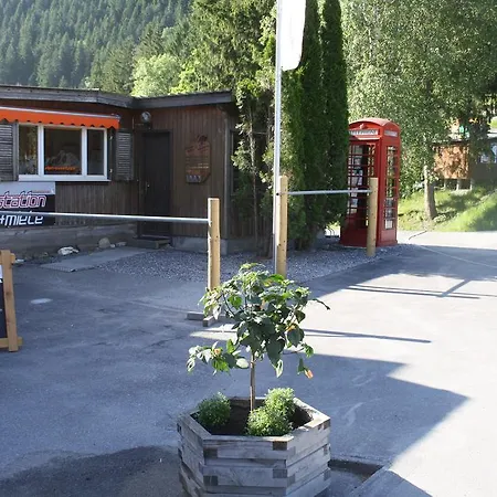 Hostel Sporti Gruesch